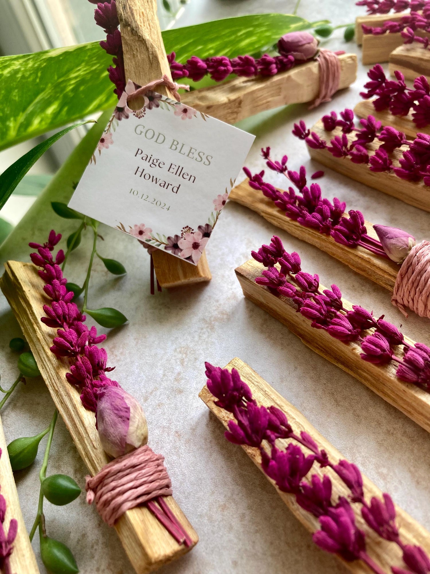 Palo Santo Bundle with Pink Roses and Pink Lavender – Party Favours